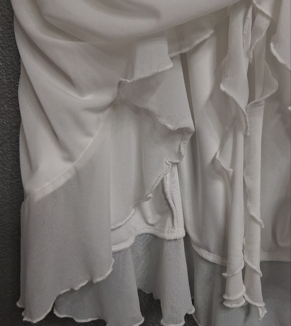 NWT Zattcas White Formal Dress With Ruching & Ruffles  Size L - Picture 2 of 10